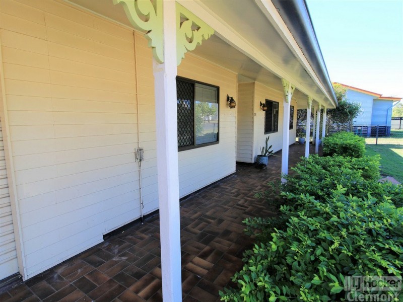 28 Monash Street, Clermont QLD 4721