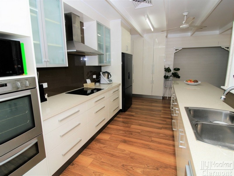 28 Monash Street, Clermont QLD 4721