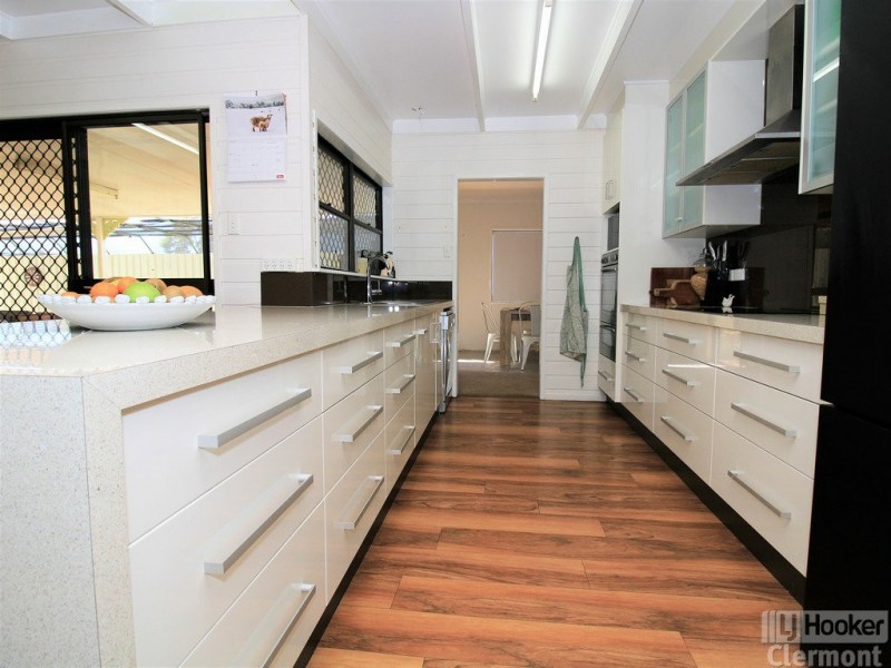 28 Monash Street, Clermont QLD 4721