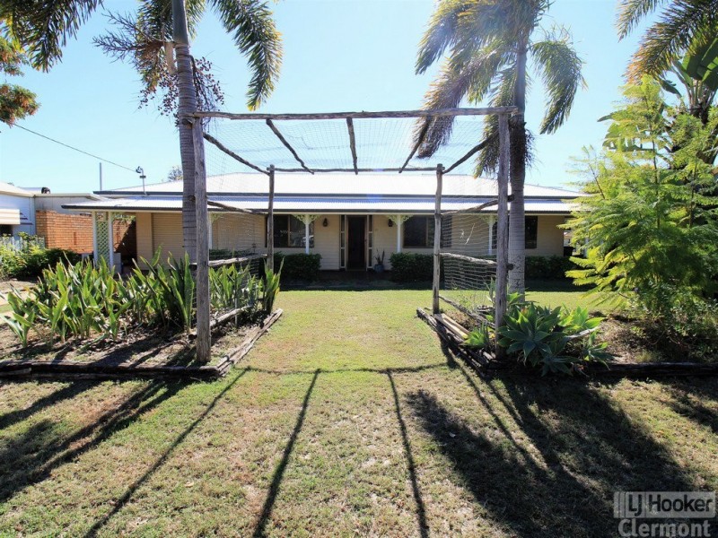 28 Monash Street, Clermont QLD 4721