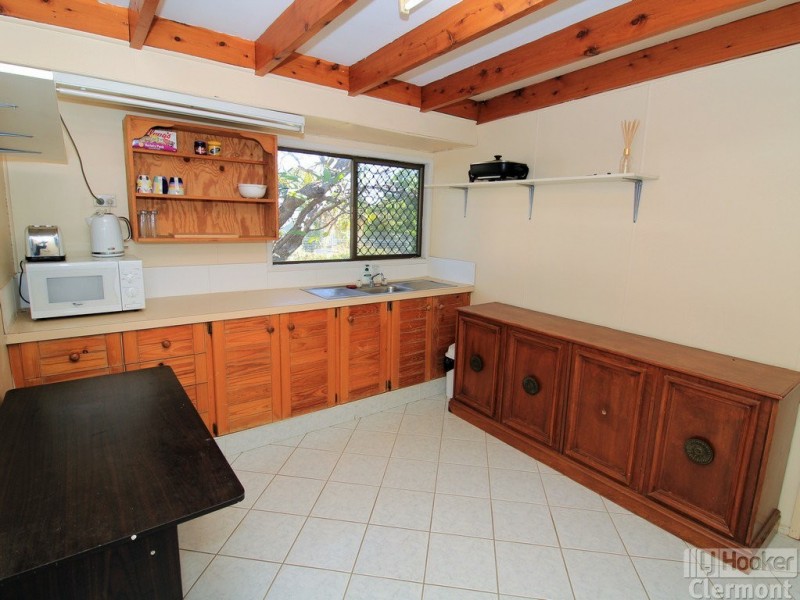 28 Monash Street, Clermont QLD 4721