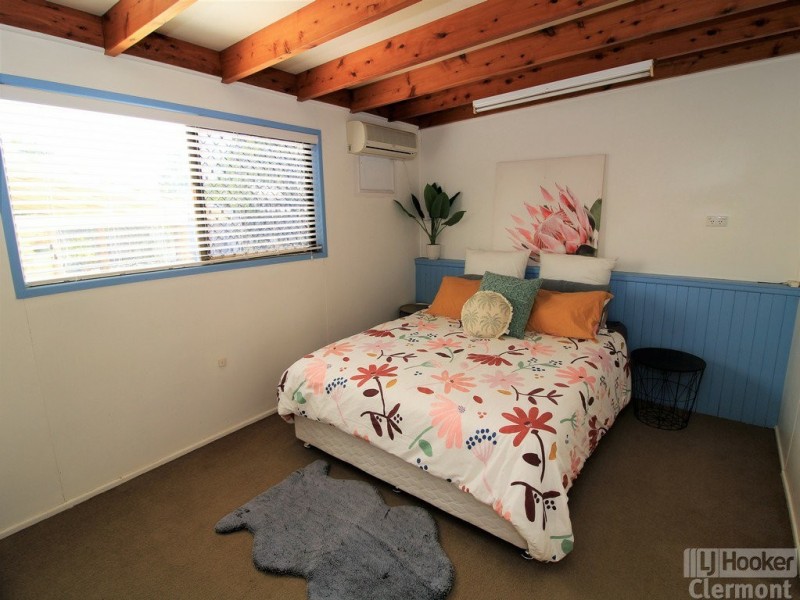 28 Monash Street, Clermont QLD 4721