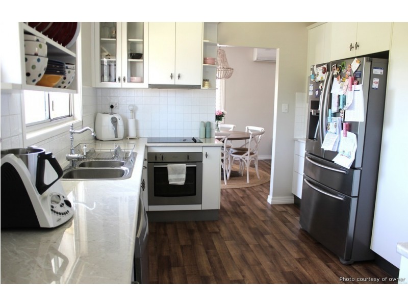 10 Athol Court, Clermont QLD 4721