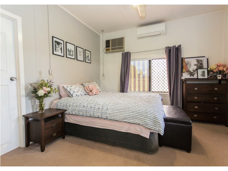 36 Monash Street, Clermont QLD 4721