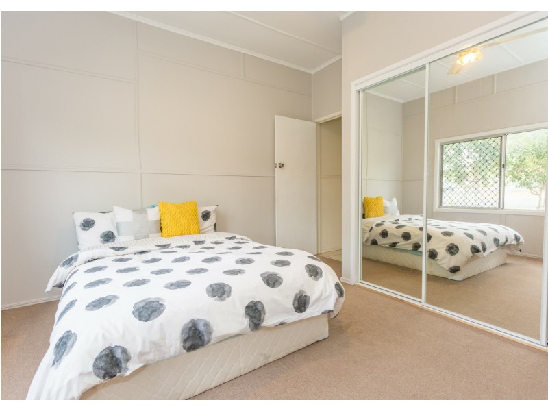 36 Monash Street, Clermont QLD 4721