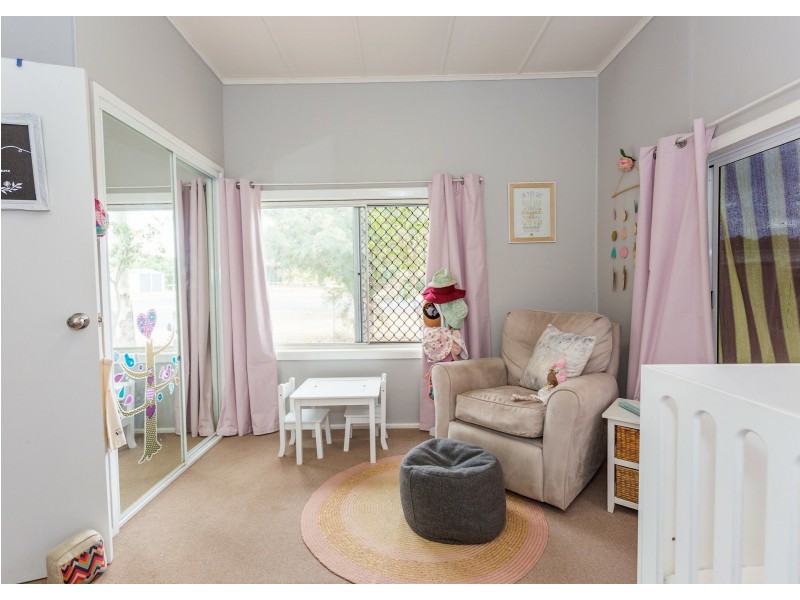 36 Monash Street, Clermont QLD 4721