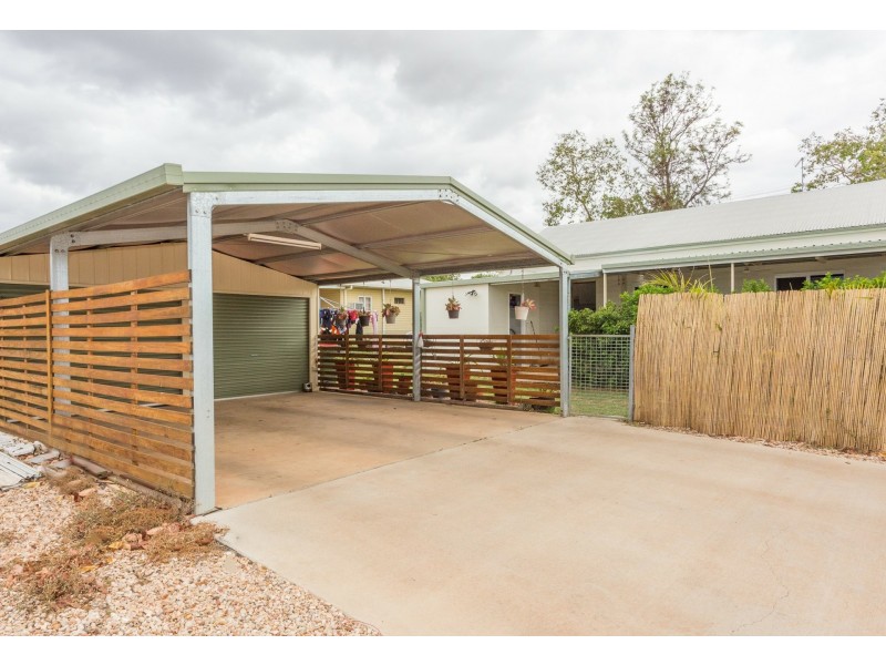 36 Monash Street, Clermont QLD 4721