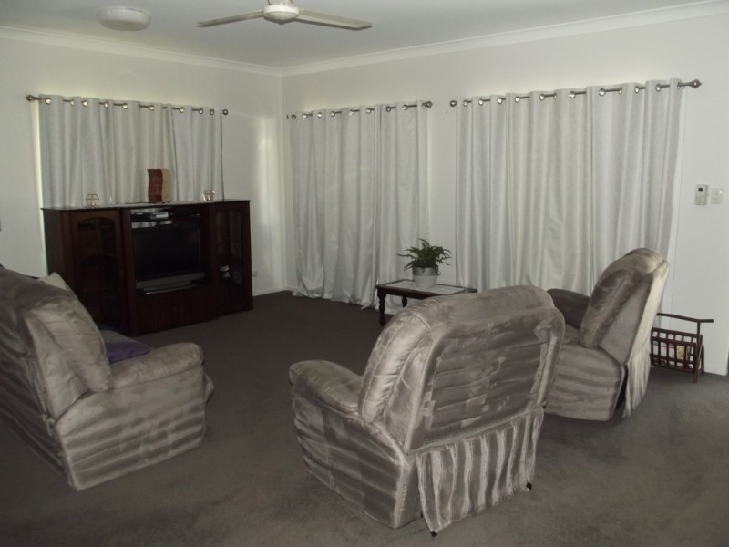 12 Herschel Street, Clermont QLD 4721