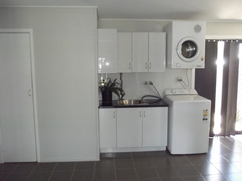 12 Herschel Street, Clermont QLD 4721