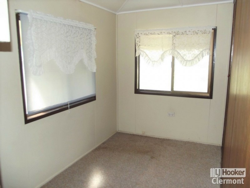 60 Capricorn Street, Clermont QLD 4721