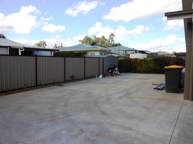 1/25 Jellicoe Street, Clermont QLD 4721