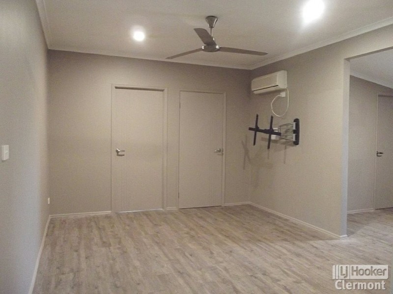 25 Jellicoe Street, Clermont QLD 4721