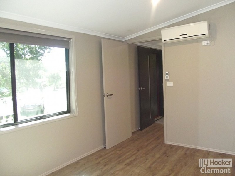 25 Jellicoe Street, Clermont QLD 4721