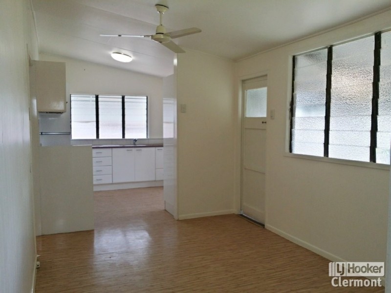 30 Monash Street, Clermont QLD 4721