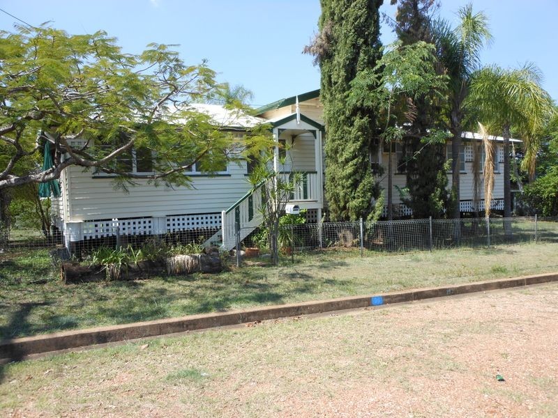 23 Capella Street, Clermont QLD 4721