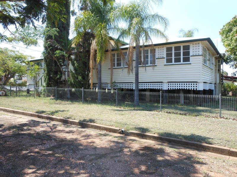 23 Capella Street, Clermont QLD 4721