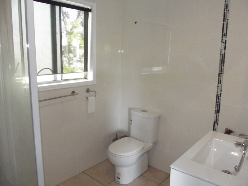 16 Playfair Street, Clermont QLD 4721