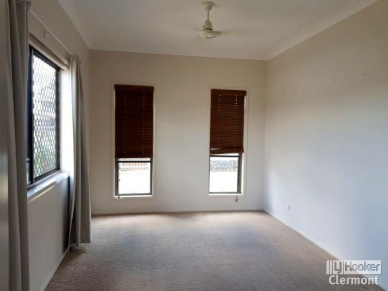 48 Mimosa Street, Clermont QLD 4721