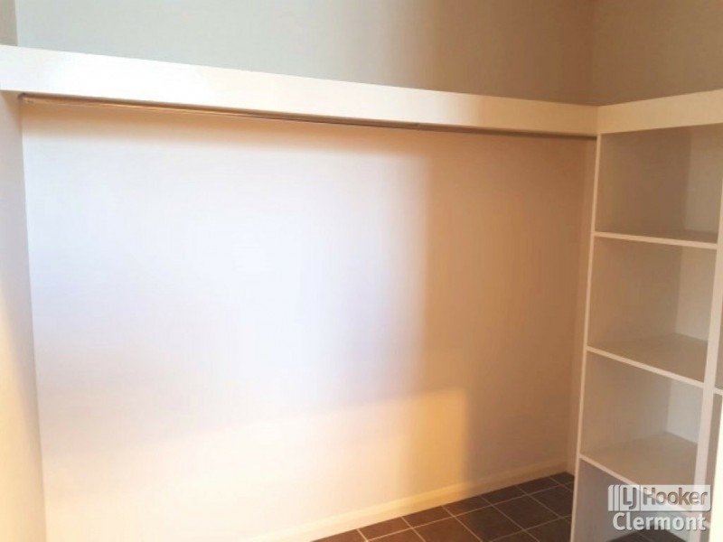 48 Mimosa Street, Clermont QLD 4721