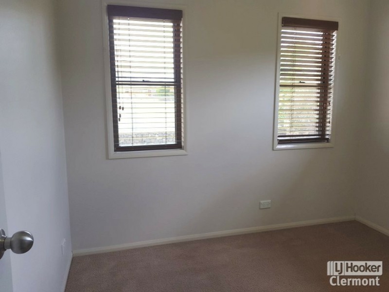 48 Mimosa Street, Clermont QLD 4721