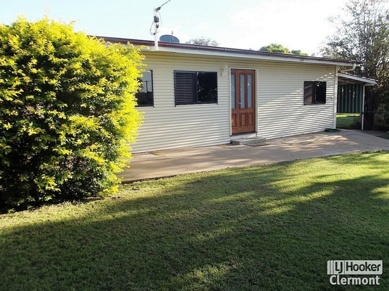 39 Haig Street, Clermont QLD 4721
