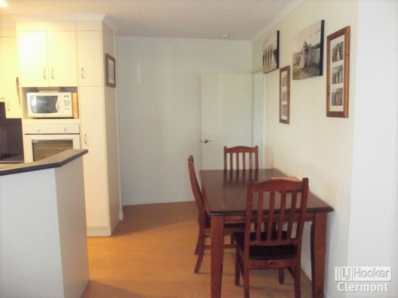 39 Haig Street, Clermont QLD 4721