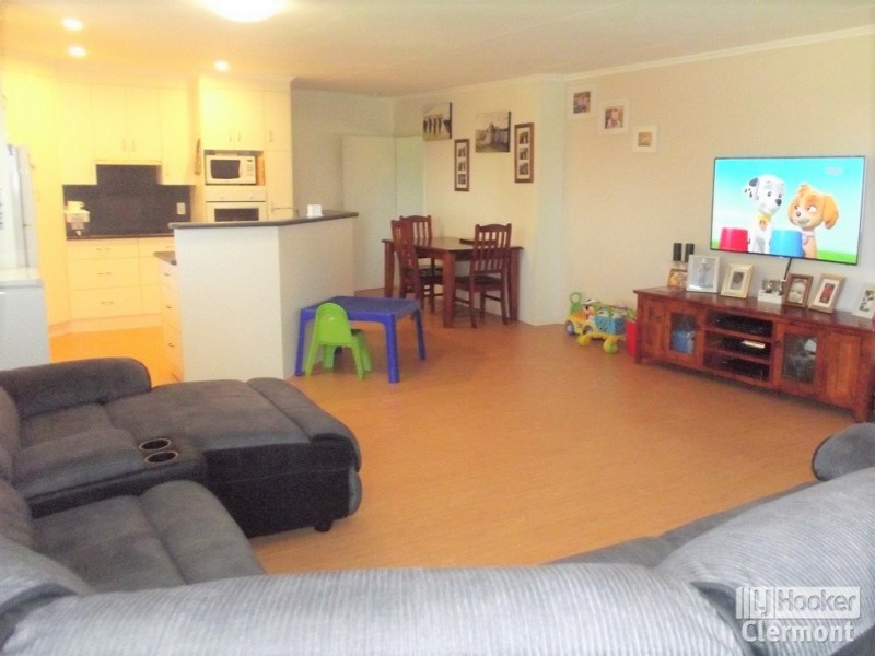 39 Haig Street, Clermont QLD 4721