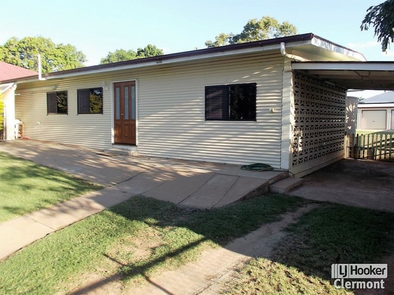 39 Haig Street, Clermont QLD 4721