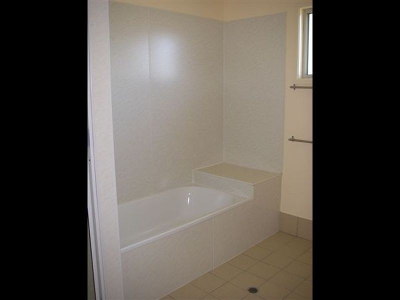 29 Blair Street, Clermont QLD 4721