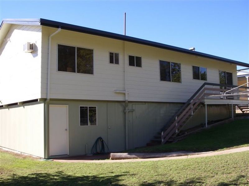 29 Blair Street, Clermont QLD 4721