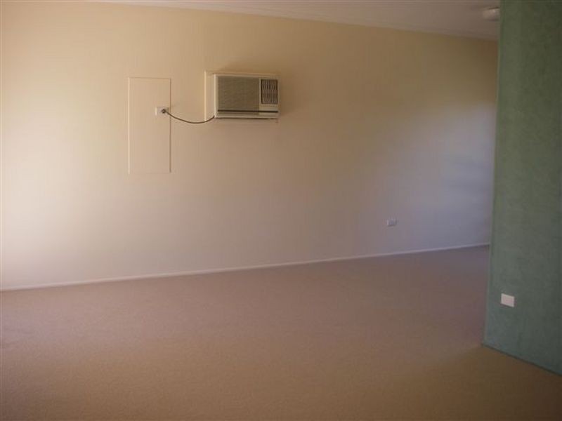 29 Blair Street, Clermont QLD 4721