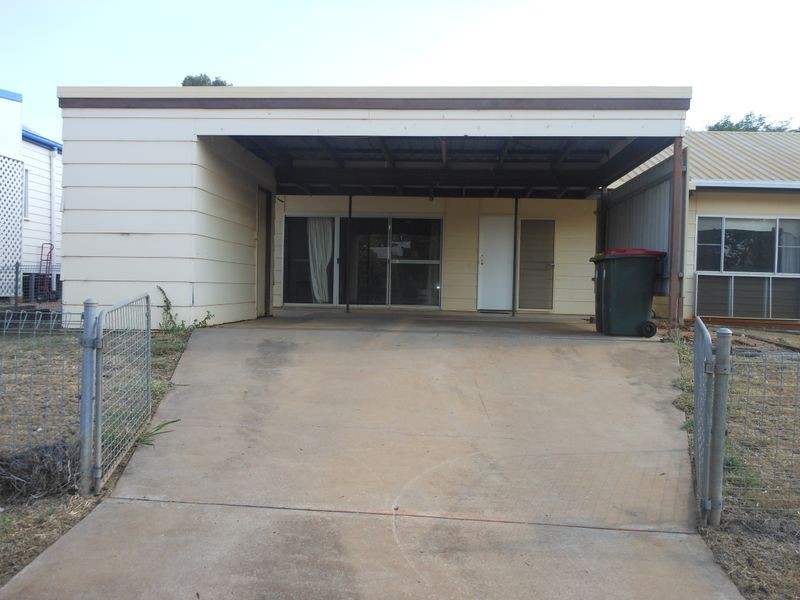 65 Box Street, Clermont QLD 4721