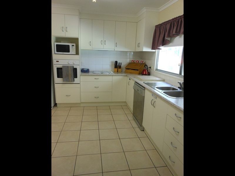 3 Collins Street, Clermont QLD 4721