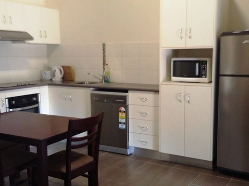 1/6 East Lane, Clermont QLD 4721