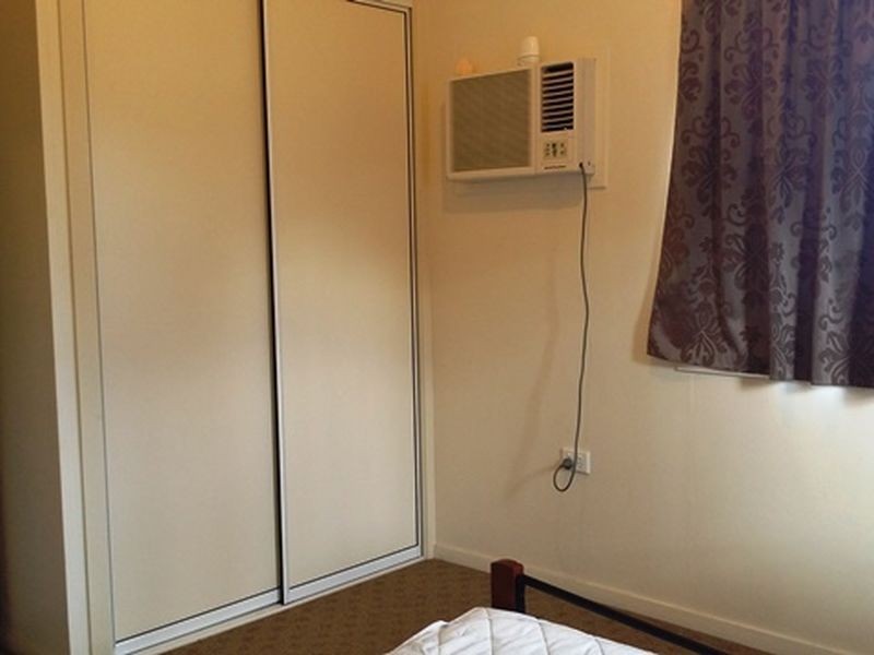 1/6 East Lane, Clermont QLD 4721