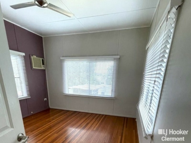 16 Sirius Street, Clermont QLD 4721