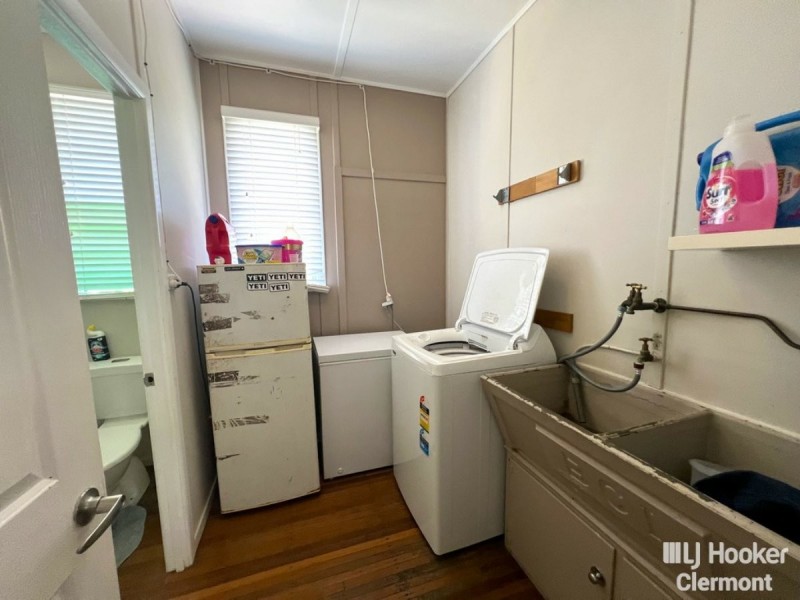 16 Sirius Street, Clermont QLD 4721