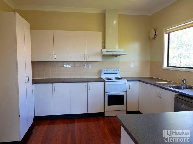 69 Francis Street, Clermont QLD 4721