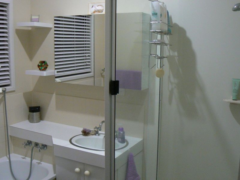 6 Mimosa Street, Clermont QLD 4721