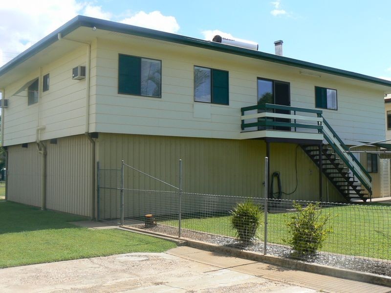 6 Mimosa Street, Clermont QLD 4721