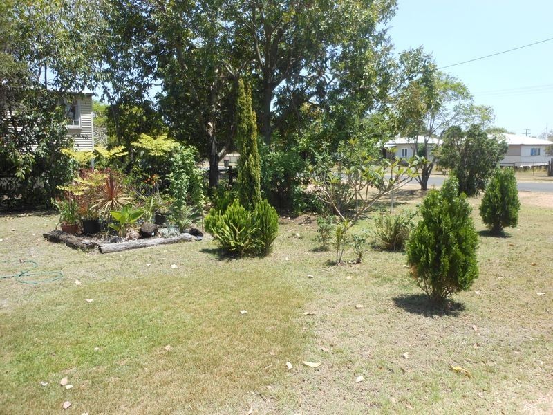 29 French, Clermont QLD 4721