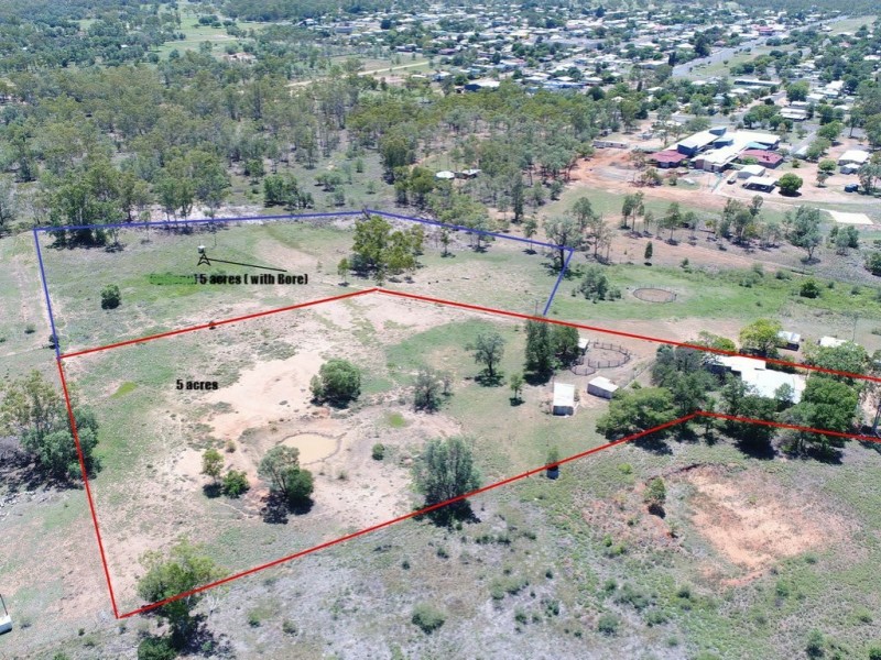 18 Mistletoe Street, Clermont QLD 4721