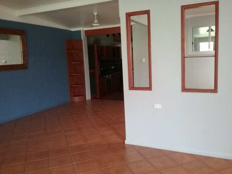 18 Mistletoe Street, Clermont QLD 4721