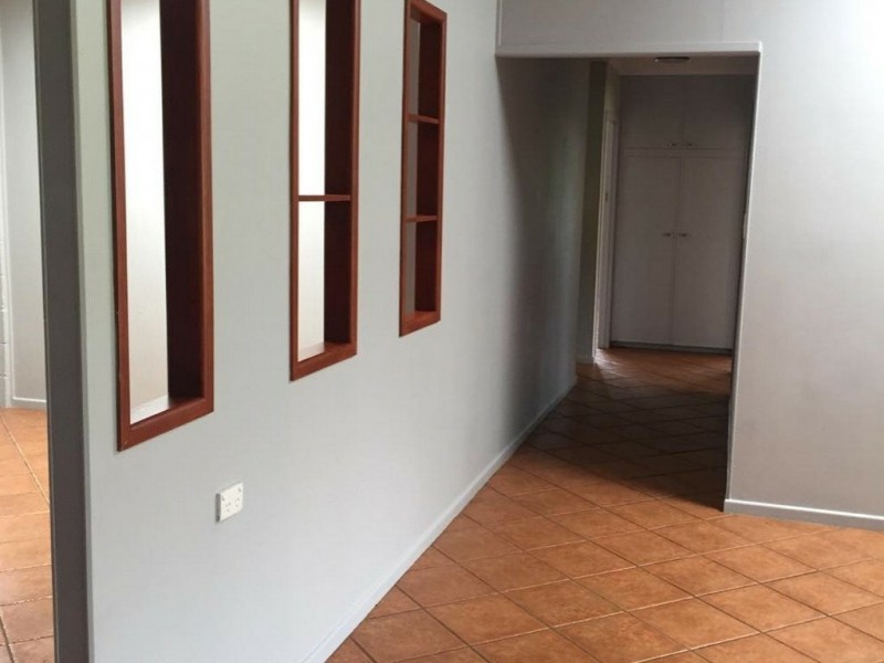 18 Mistletoe Street, Clermont QLD 4721