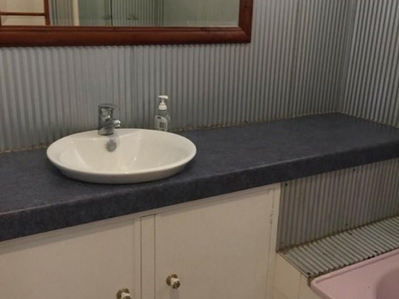 18 Mistletoe Street, Clermont QLD 4721