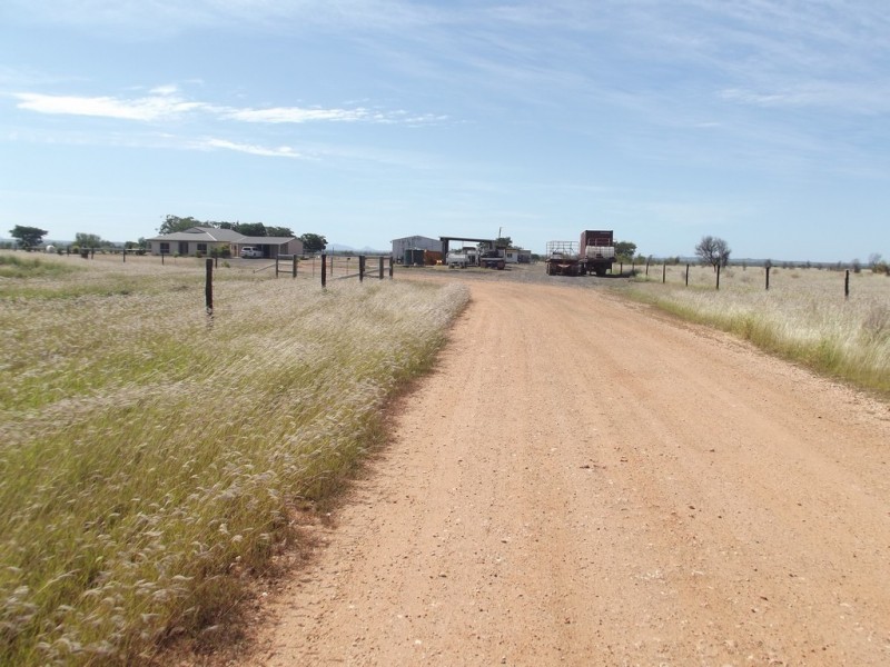 293 Spoonbill Road, Clermont QLD 4721