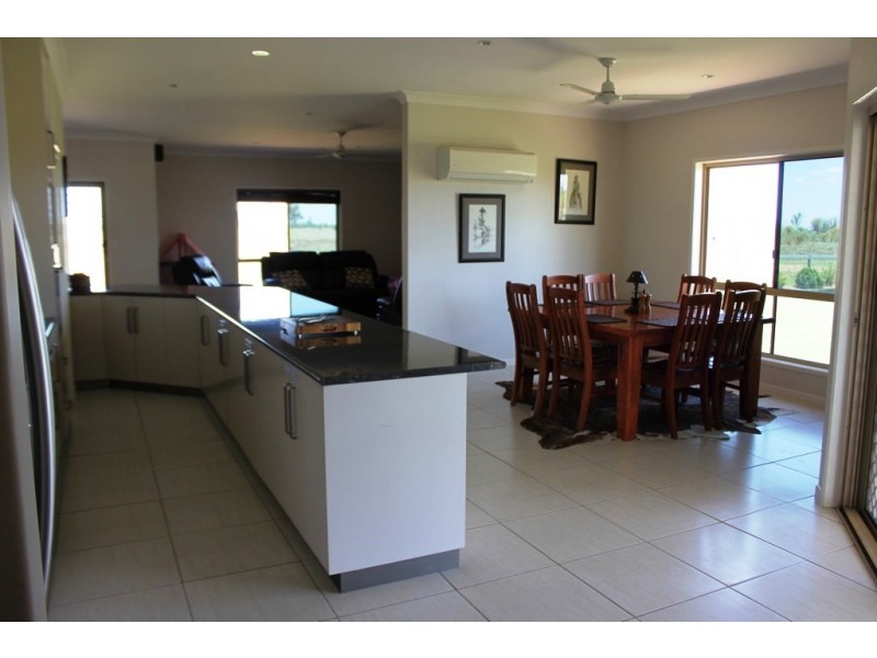 293 Spoonbill Road, Clermont QLD 4721