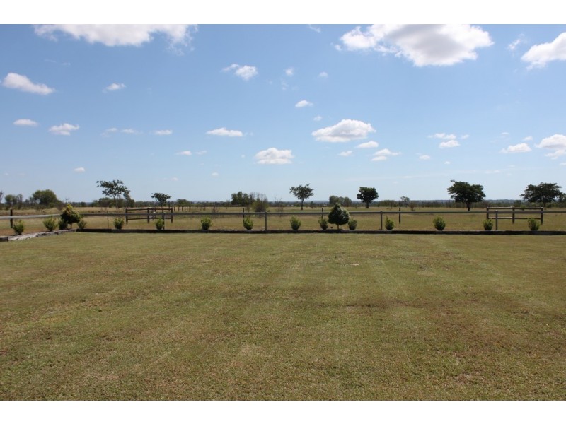 293 Spoonbill Road, Clermont QLD 4721