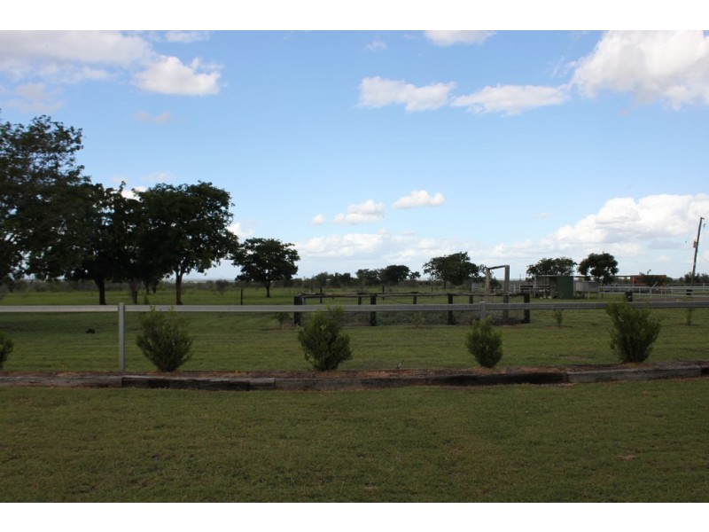293 Spoonbill Road, Clermont QLD 4721