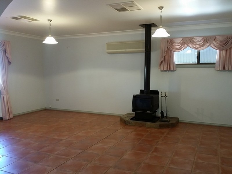 68 Turrama Road, Clermont QLD 4721